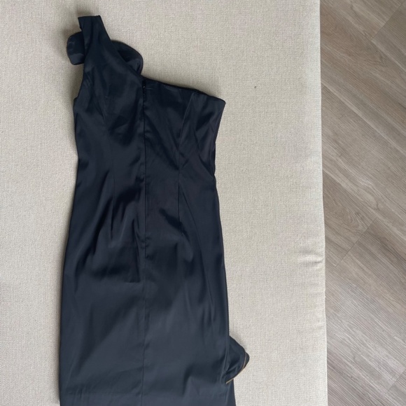 CACHE One Shoulder Zipper Detail‎ Ruffle Black Satin Mini Dress - Picture 6 of 10